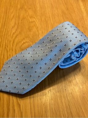 Tasso Elba Sky Blue Micro-Square Pattern Tie